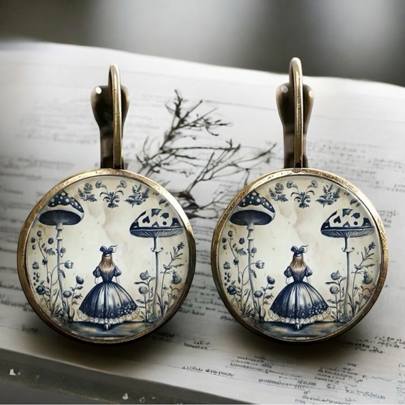 Art Iron Plate Painting Jewelry - 🆕 Alice in Wonderland - Fantasy Mushroom Art - Whimsical - Drop Earrings 🍄